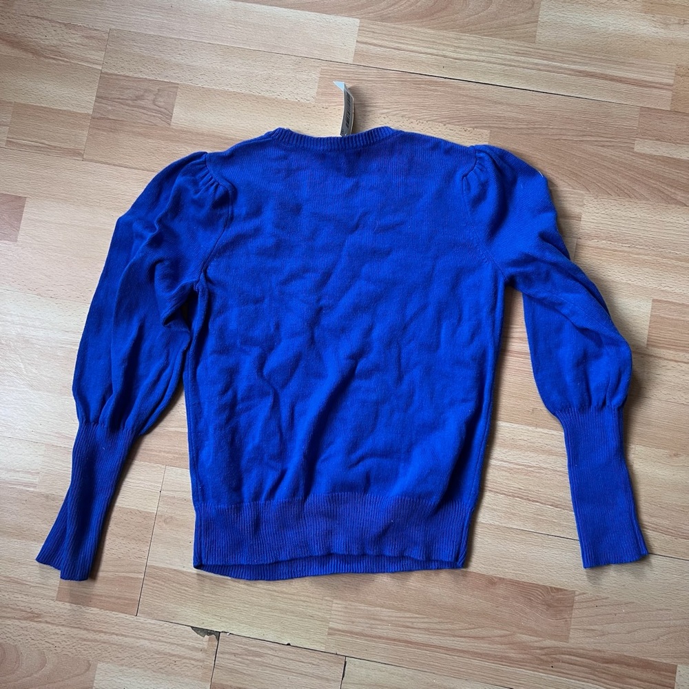 Banana Republic Royal Blue Crewneck Sweater with gorgeous sleeve detail - Picture 5 of 5